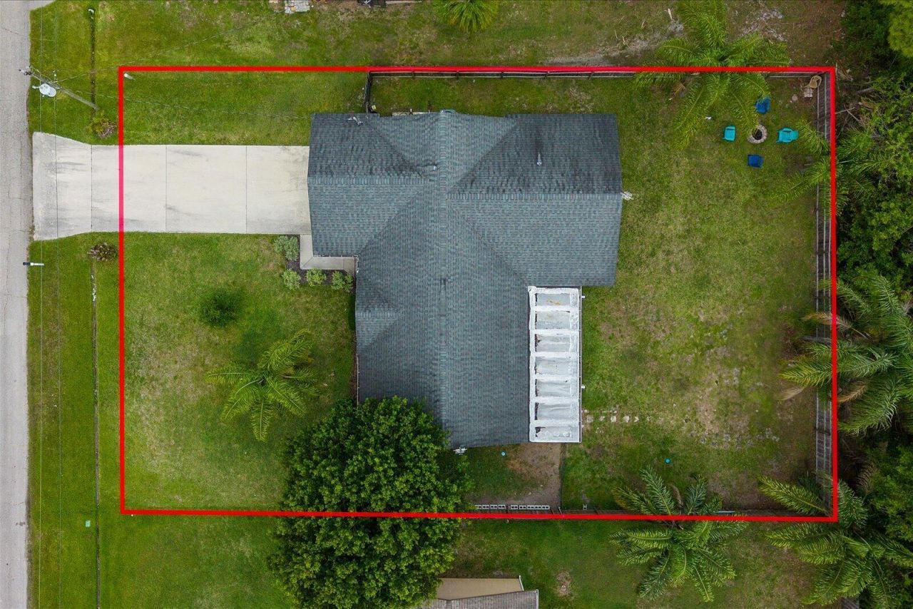 1325 SW Dorchester Street, Port Saint Lucie, FL 34983 Photo