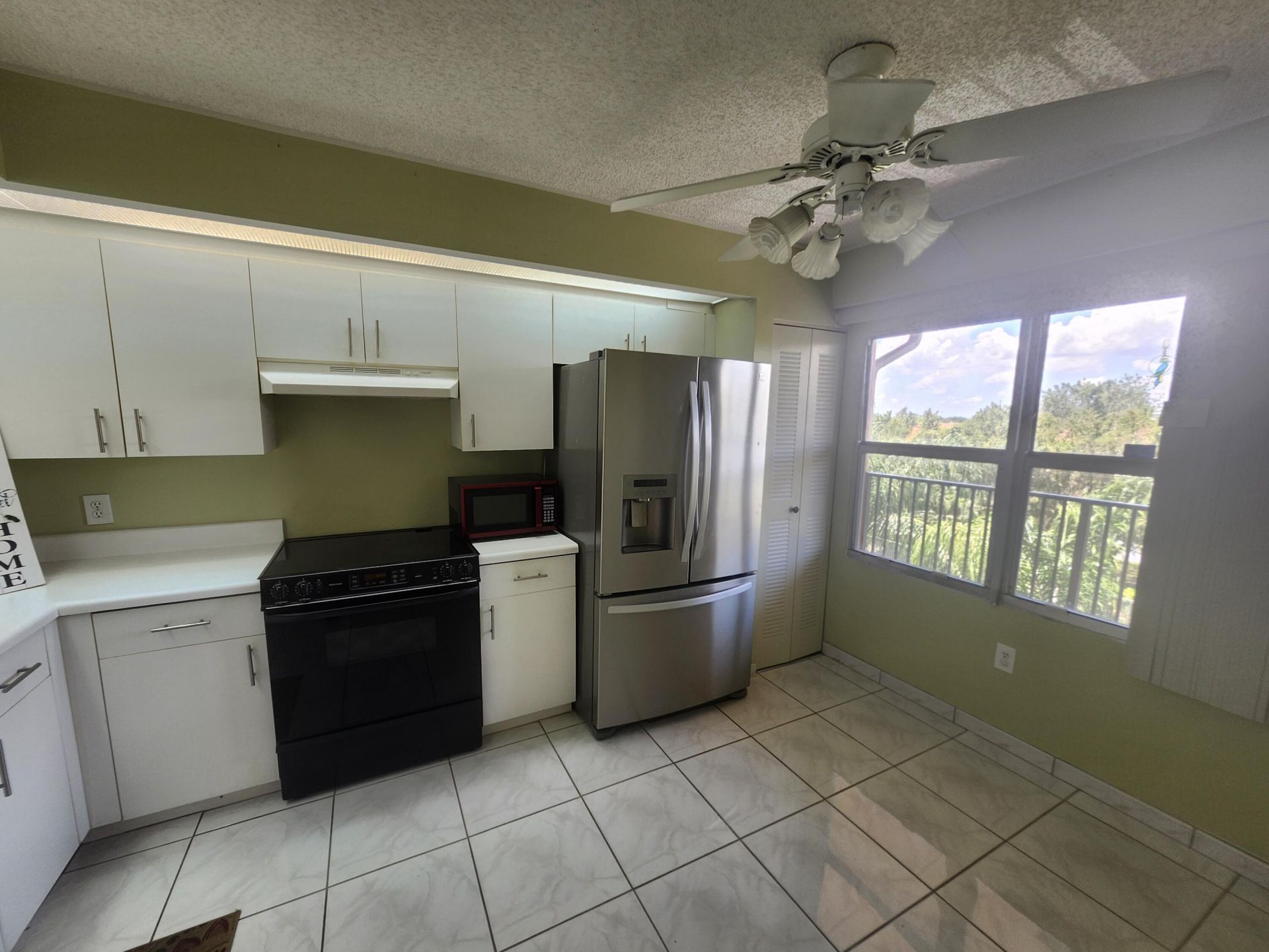 601 SW 142nd Avenue Sw, Unit 413 Q, Pembroke Pines, FL 33027 Photo
