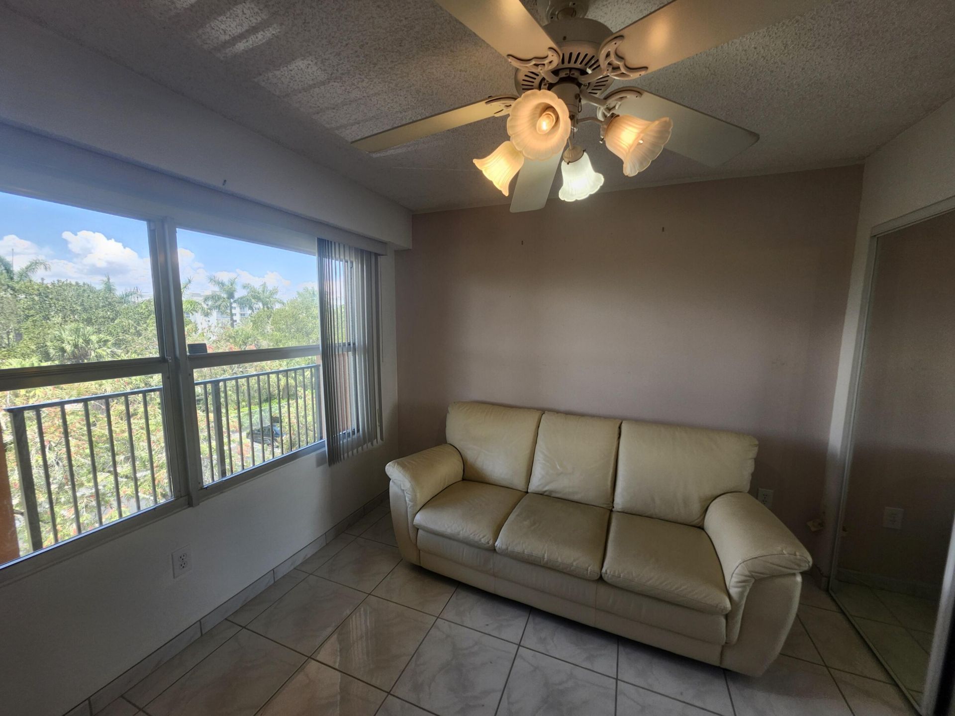 601 SW 142nd Avenue Sw, Unit 413 Q, Pembroke Pines, FL 33027 Photo