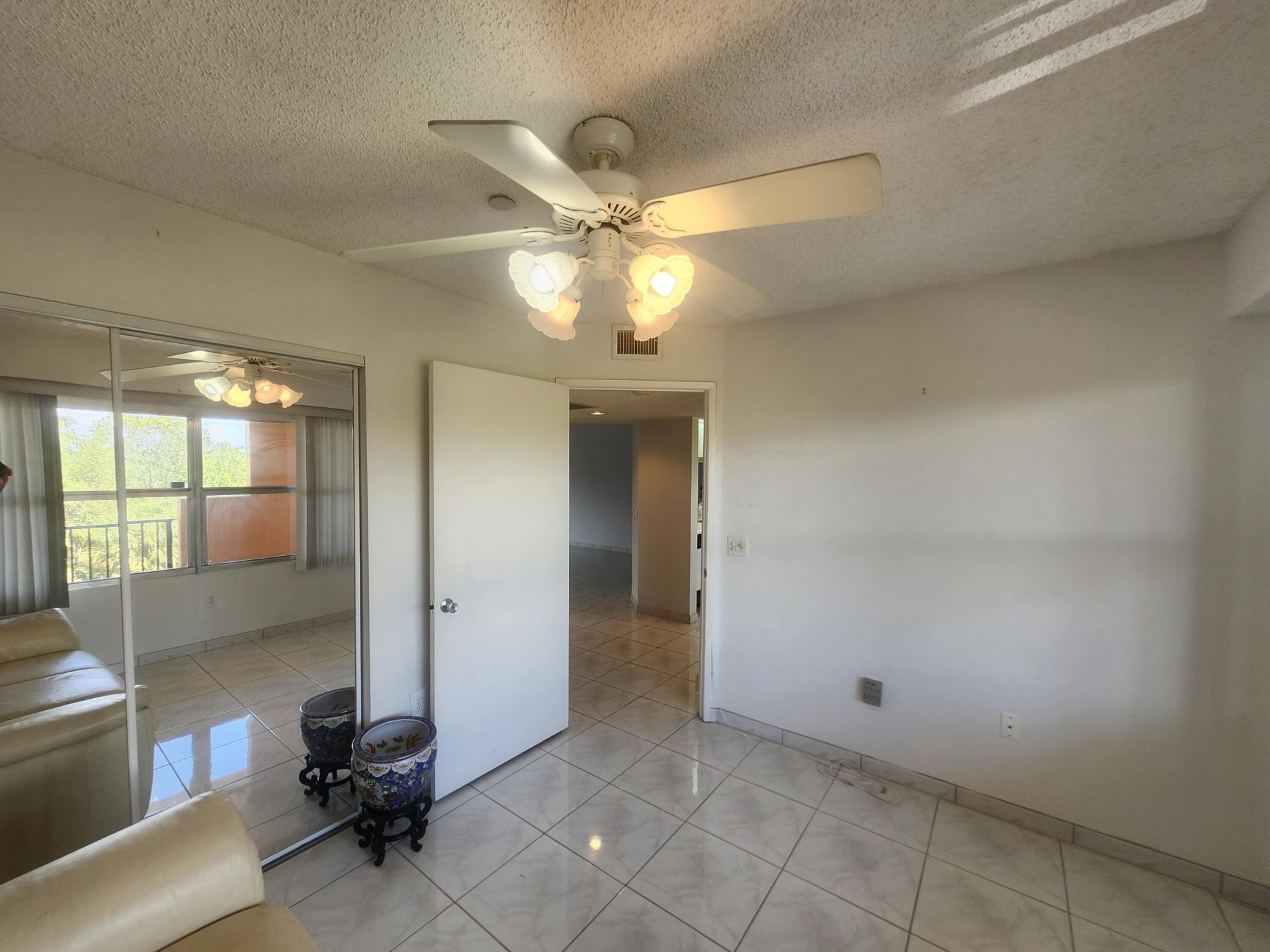 601 SW 142nd Avenue Sw, Unit 413 Q, Pembroke Pines, FL 33027 Photo