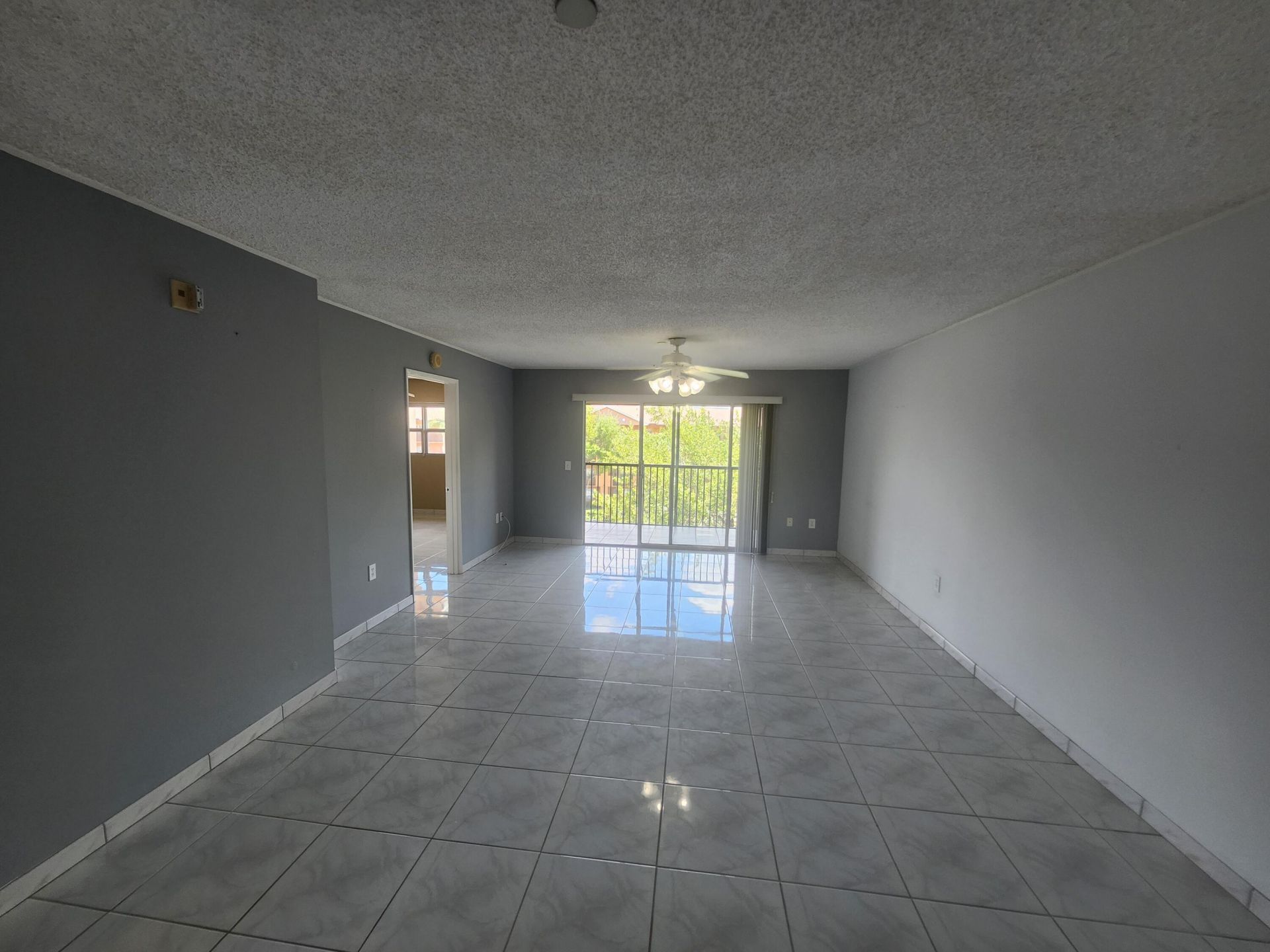 601 SW 142nd Avenue Sw, Unit 413 Q, Pembroke Pines, FL 33027 Photo