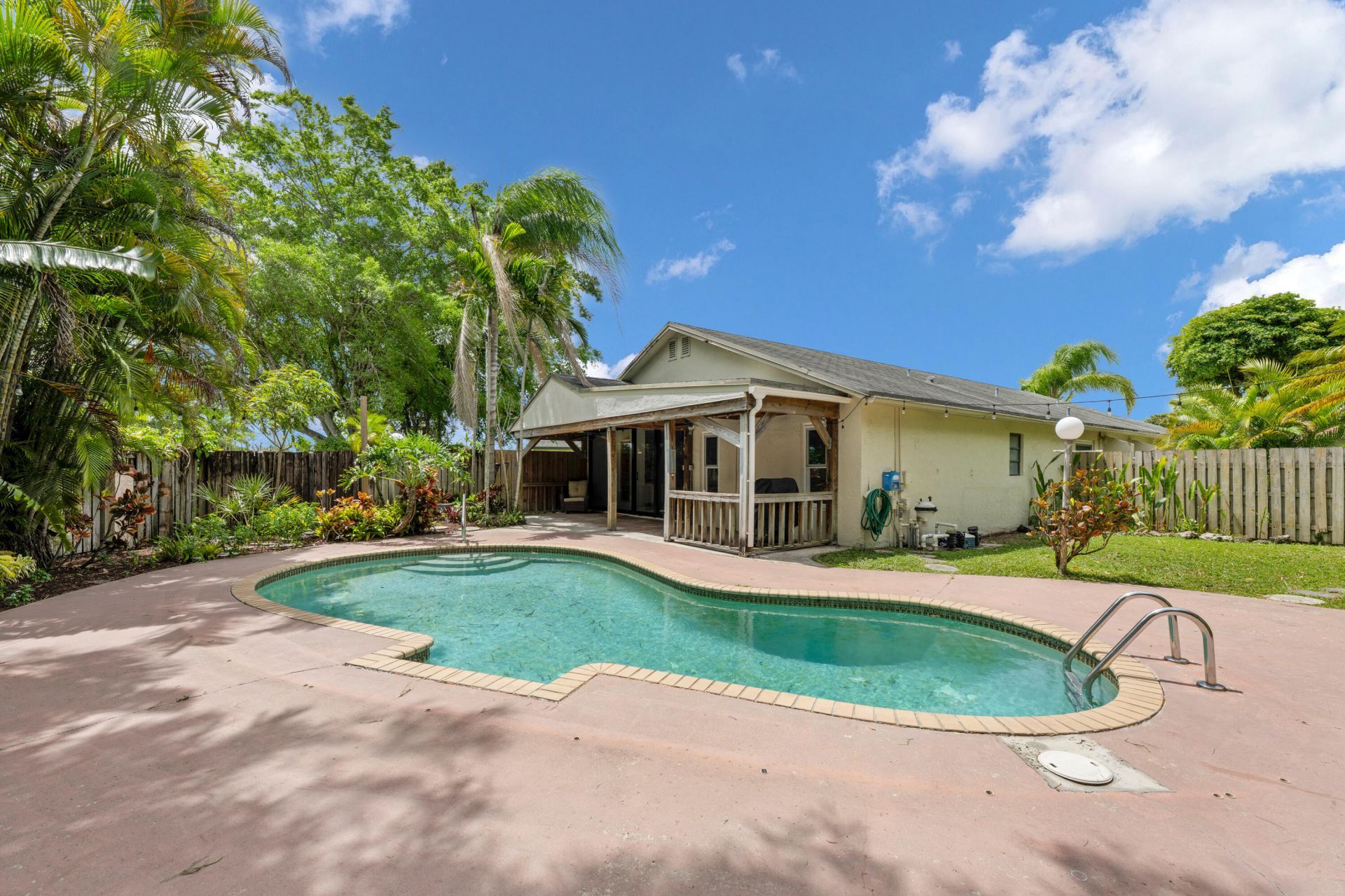 20924 N Springs Terrace, Boca Raton, FL 33428 Photo