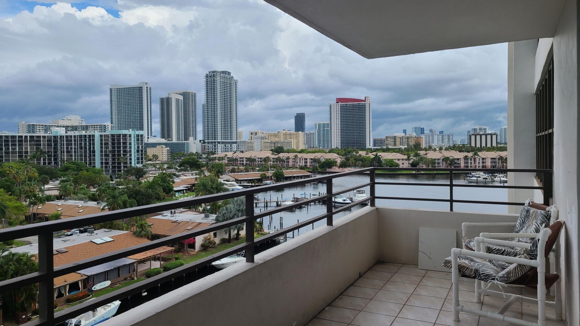 2500 Parkview Drive, Unit 802, Hallandale Beach, FL 33009 Photo