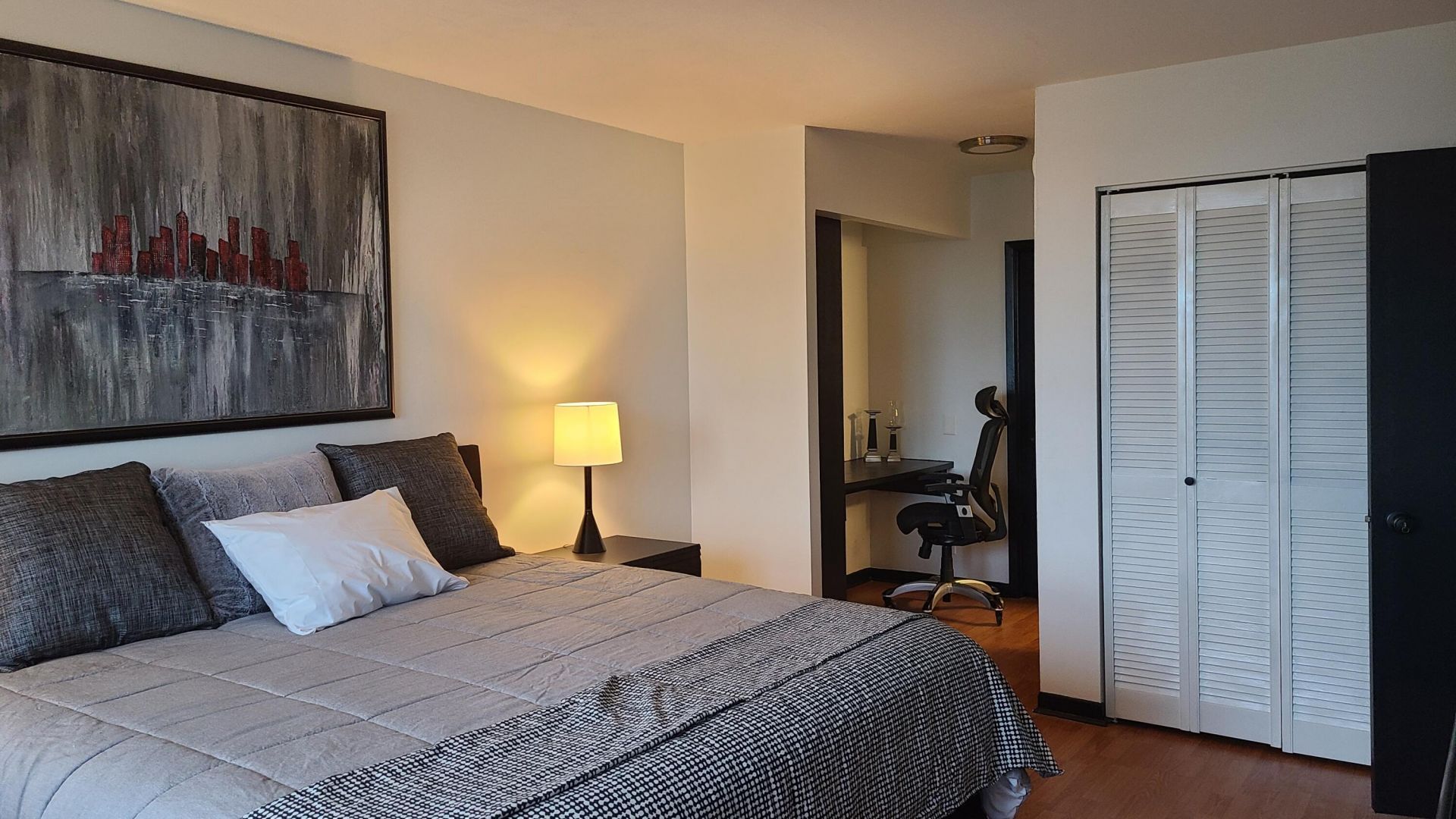 2500 Parkview Drive, Unit 802, Hallandale Beach, FL 33009 Photo
