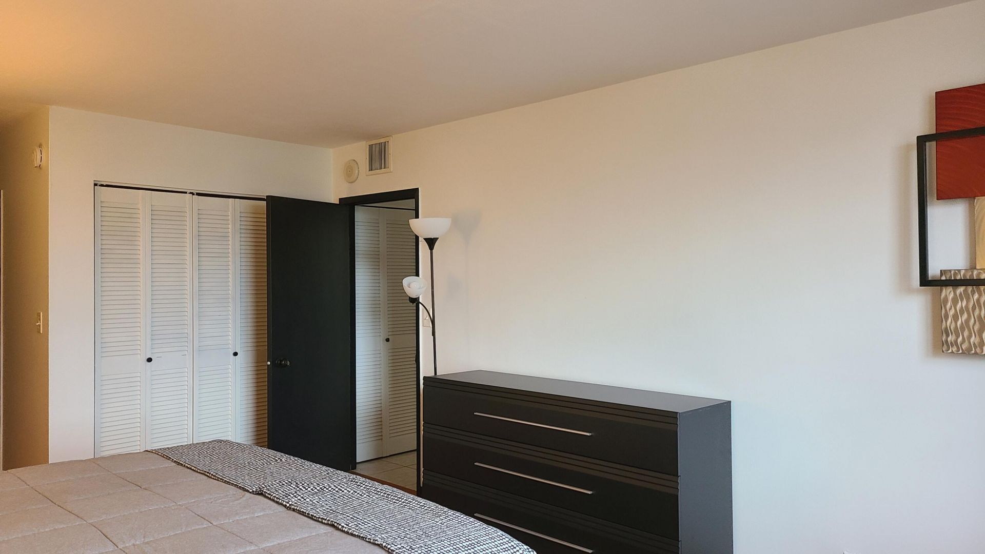 2500 Parkview Drive, Unit 802, Hallandale Beach, FL 33009 Photo