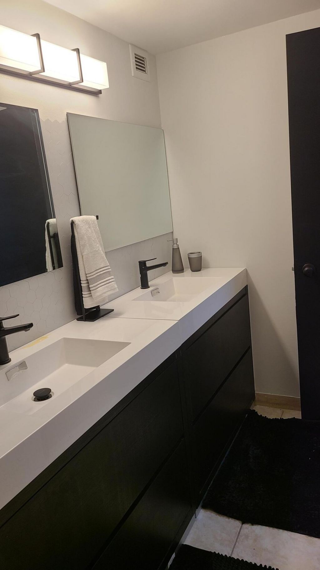2500 Parkview Drive, Unit 802, Hallandale Beach, FL 33009 Photo