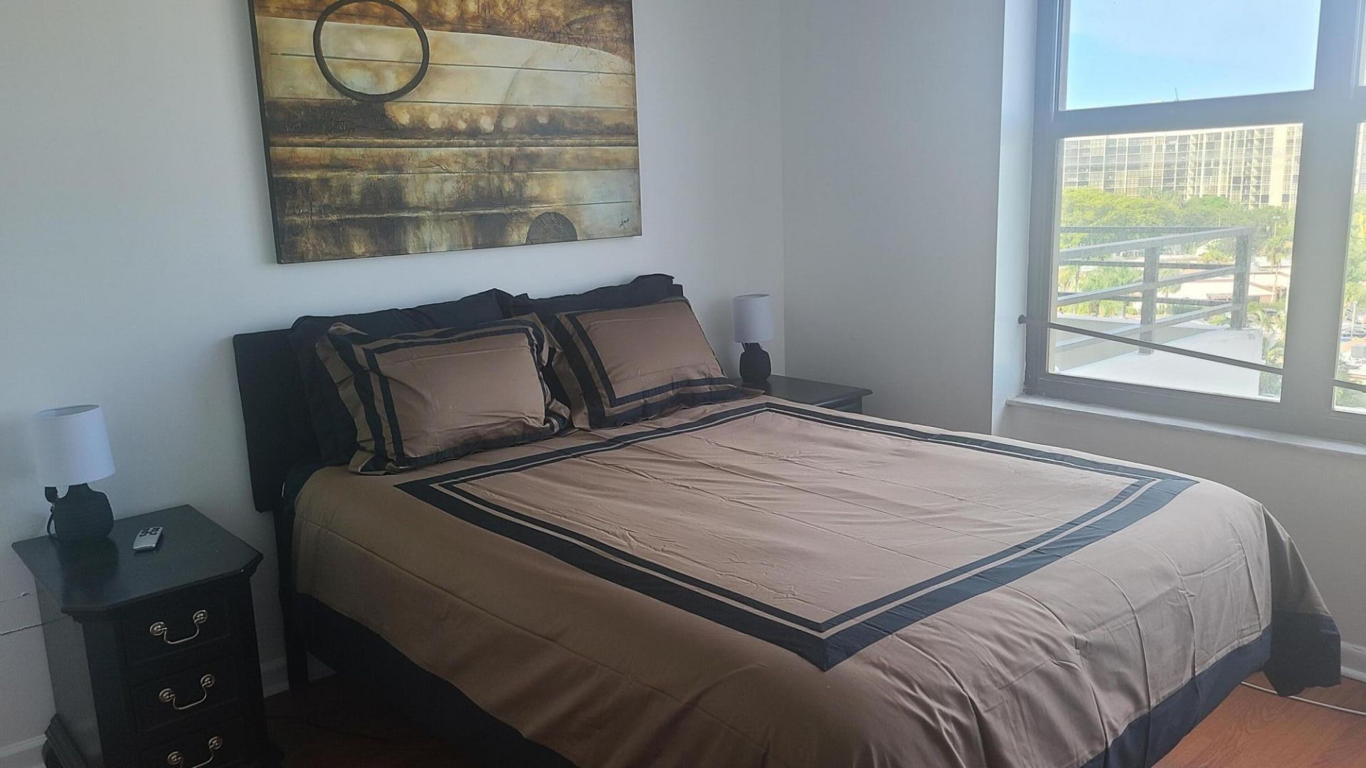 2500 Parkview Drive, Unit 802, Hallandale Beach, FL 33009 Photo