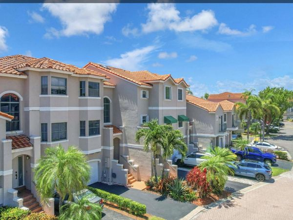 12666 NW 14th Place, Sunrise, FL 33323