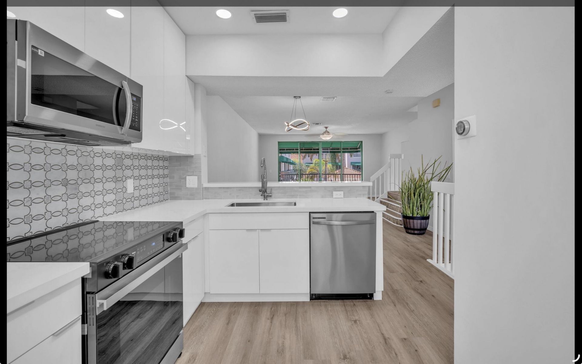 12666 NW 14th Place, Sunrise, FL 33323 Photo