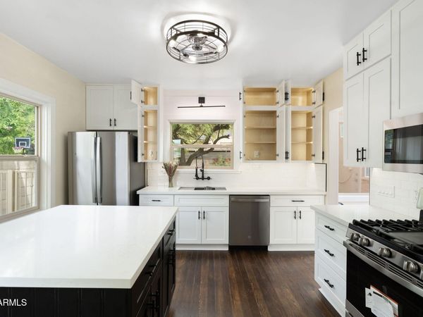 332 E WINDSOR Avenue, Phoenix, AZ 85004