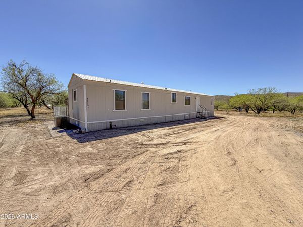 83105 E BARTOLO Road, Winkelman, AZ 85192