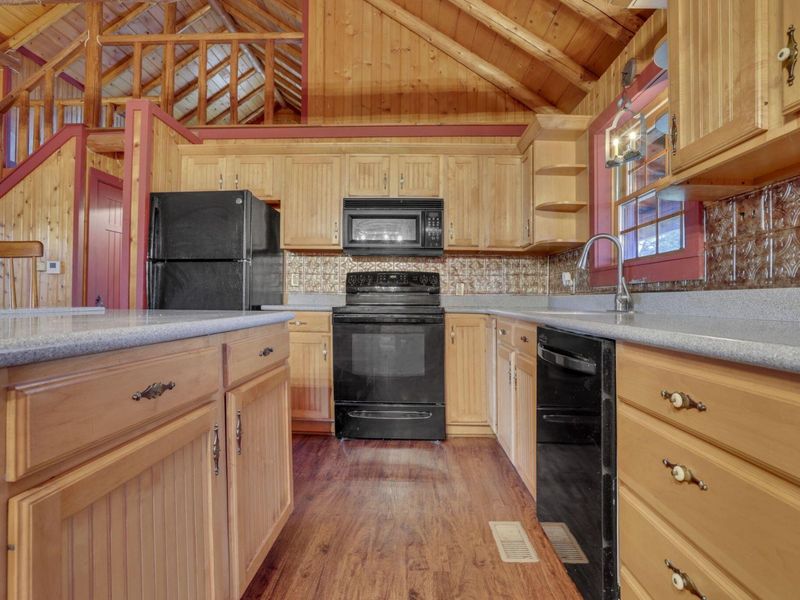 3591 Richland Road NE, Pleasantville, OH 43148 Photo 16