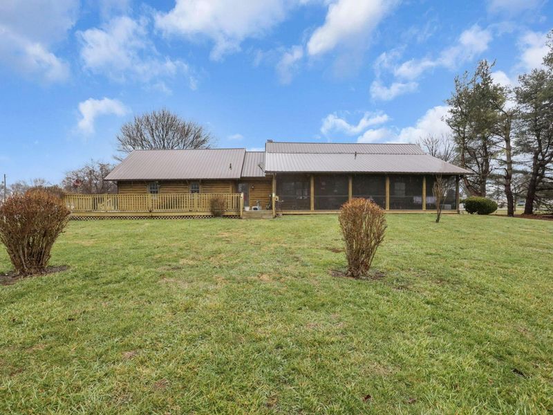 3591 Richland Road NE, Pleasantville, OH 43148 Photo 36