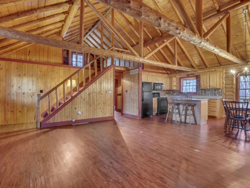 3591 Richland Road NE, Pleasantville, OH 43148 Photo 9