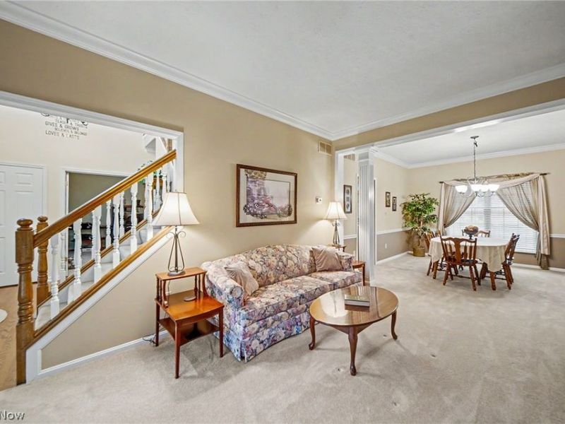 4343 Cobblestone Drive, Akron, OH 44321 Photo 10