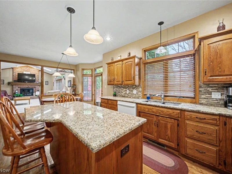 4343 Cobblestone Drive, Akron, OH 44321 Photo 13