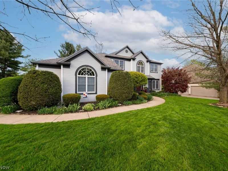 4343 Cobblestone Drive, Akron, OH 44321 Photo 3