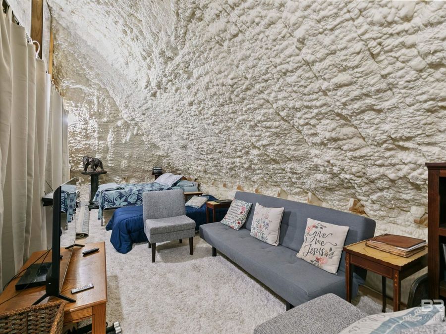 Property Image 63