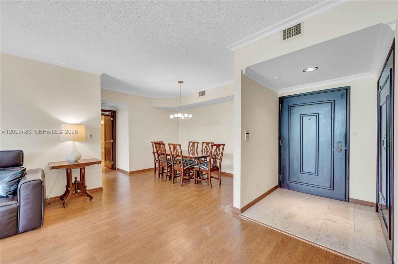 2800 Island Blvd , Unit 603, Aventura, FL 33160 Photo