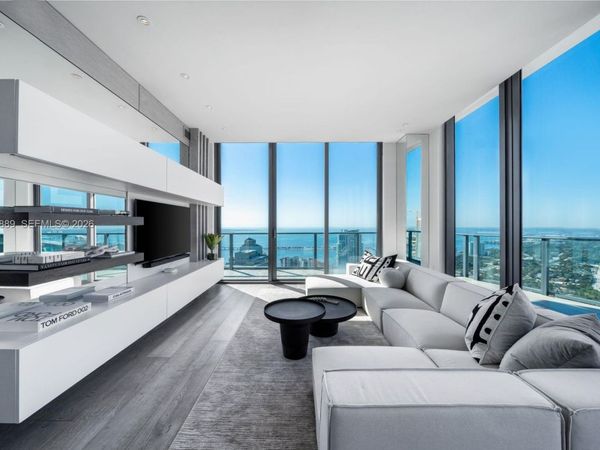 1300 S Miami Ave , Unit UPH4, Miami, FL 33130