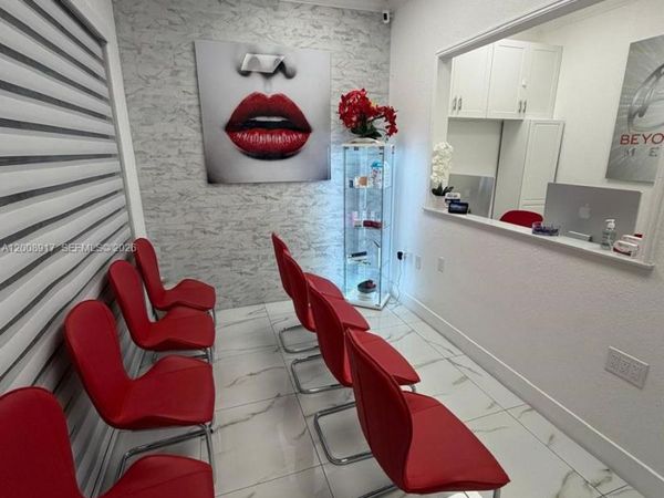 10300 W Flagler St , Sweetwater, FL 33174