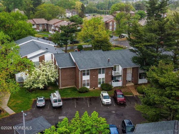 275 Green Street, Unit 5L7, Edgewater Park, NJ 08010