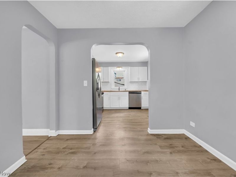 19409 Raymond Street, Maple Heights, OH 44137 Photo 11