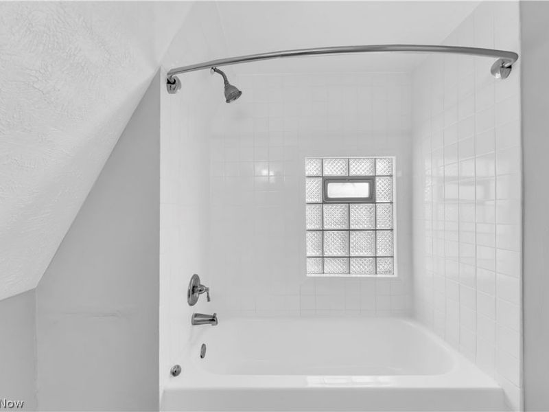 19409 Raymond Street, Maple Heights, OH 44137 Photo 21