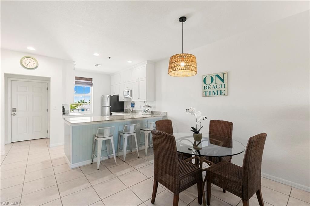 140 Palm St, Unit 413, Marco Island, FL 34145 Photo