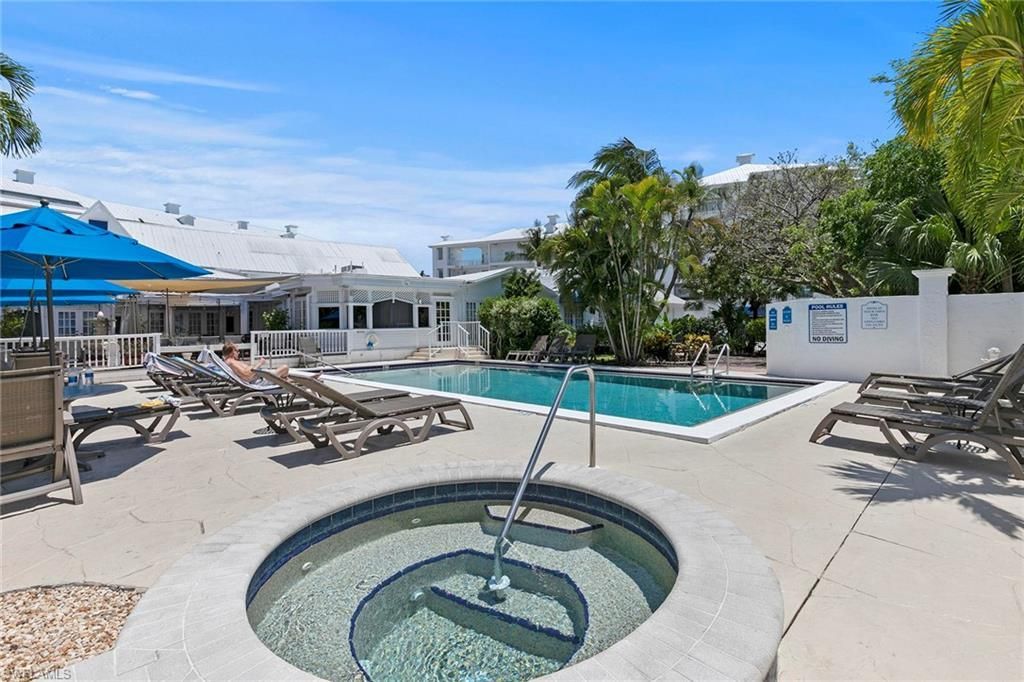 140 Palm St, Unit 413, Marco Island, FL 34145 Photo