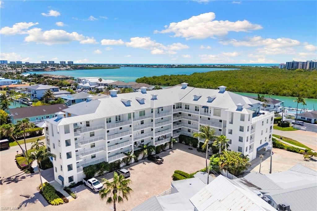 140 Palm St, Unit 413, Marco Island, FL 34145 Photo