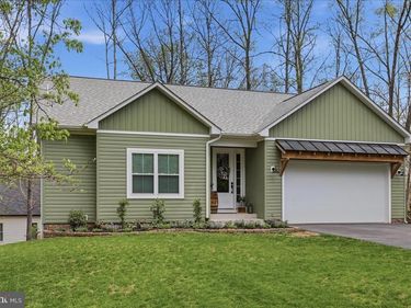 306 DOGWOOD DRIVE , CROSS JUNCTION, VA 22625