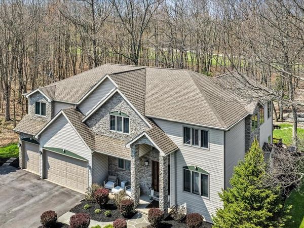 34 GOLFWOOD DRIVE, HAZLETON, PA 18202
