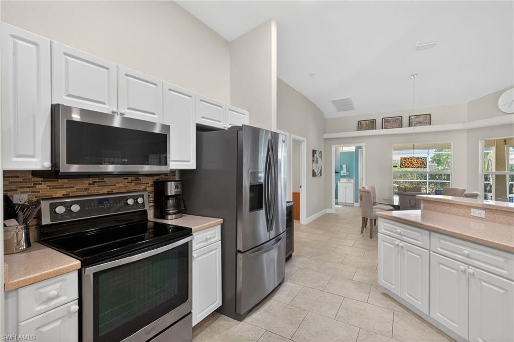 1456 SE 13th Ter, Cape Coral, FL 33990 Photo