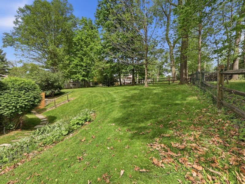 1722 Red Oak Drive NE, Lancaster, OH 43130 Photo 5