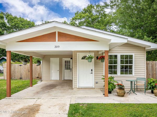309 Teringo Circle, Ocean Springs, MS 39564