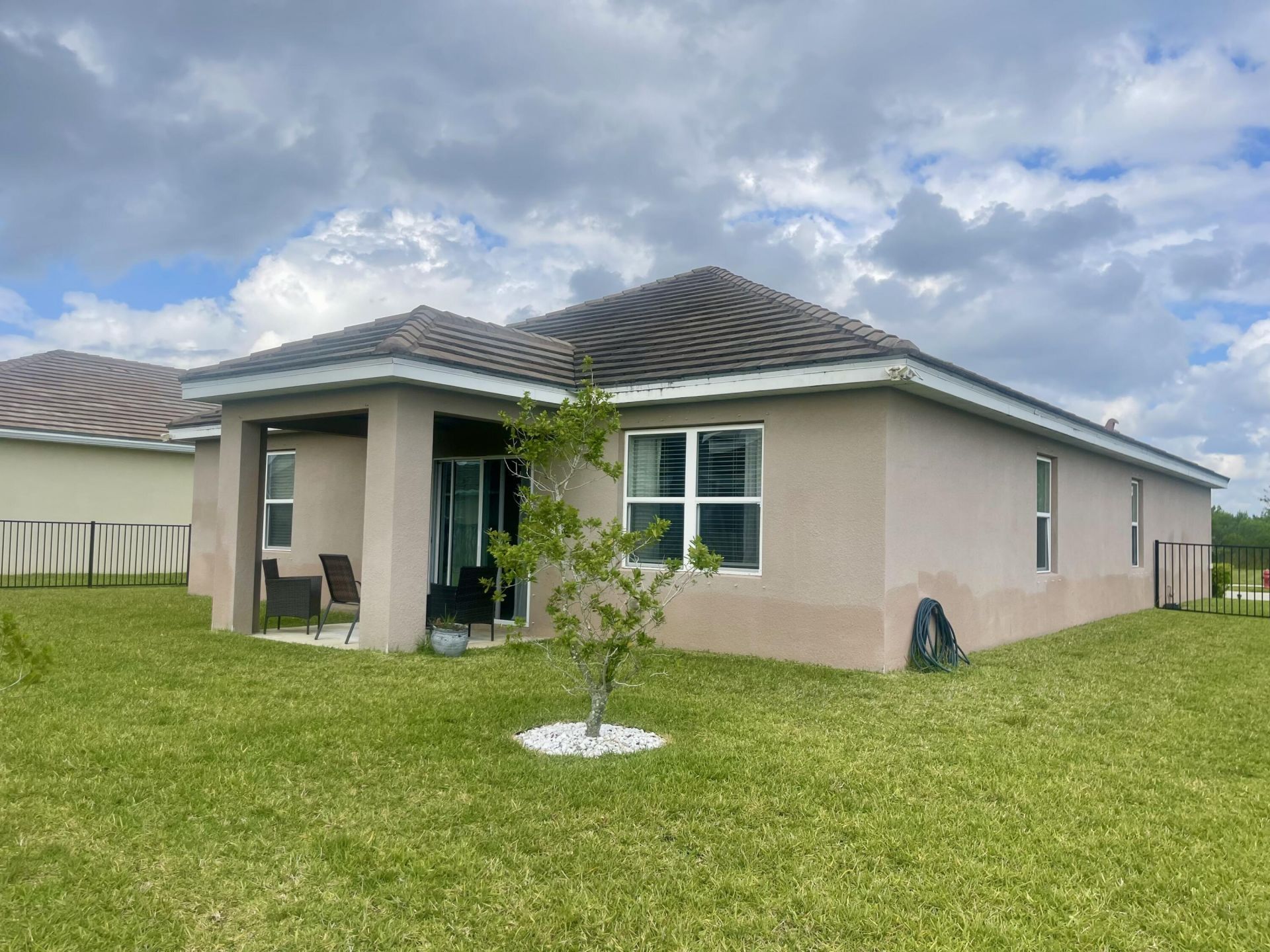 10574 SW Cambria Lane, Port Saint Lucie, FL 34987 Photo