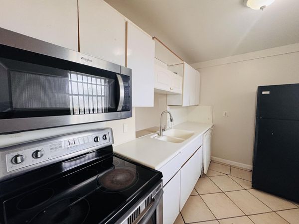 2800 NW 56th Avenue, Unit G407, Lauderhill, FL 33313