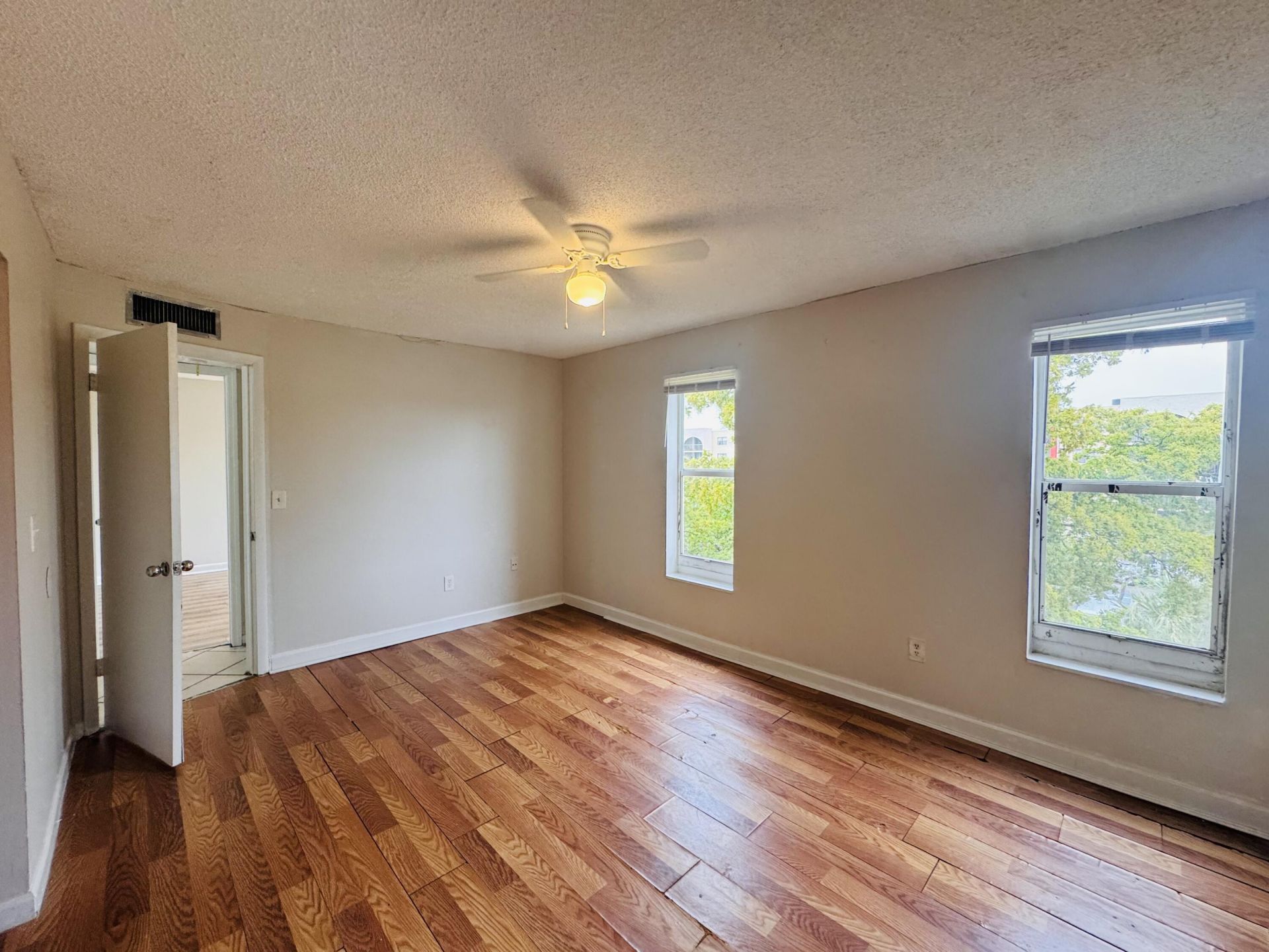 2800 NW 56th Avenue, Unit G407, Lauderhill, FL 33313 Photo
