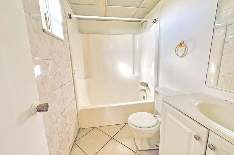 2800 NW 56th Avenue, Unit G407, Lauderhill, FL 33313 Photo