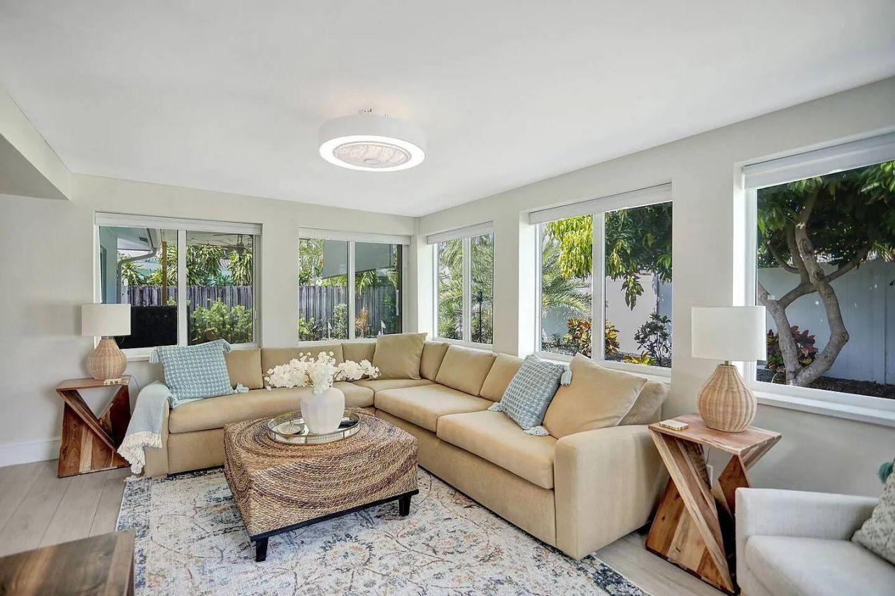 604 NE 25th Avenue, Pompano Beach, FL 33062 Photo
