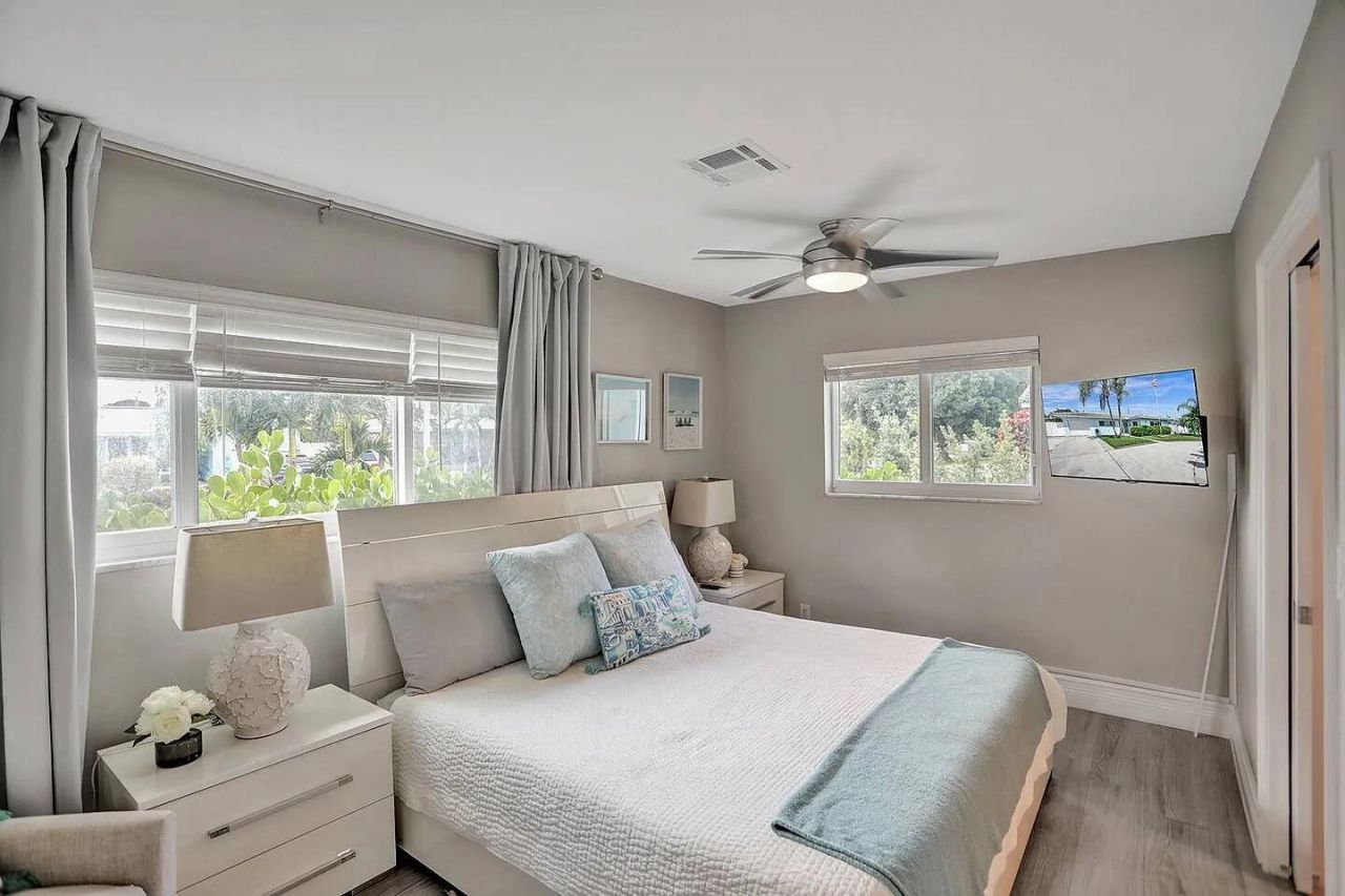 604 NE 25th Avenue, Pompano Beach, FL 33062 Photo
