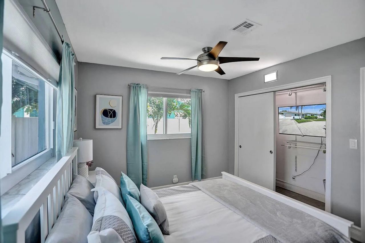 604 NE 25th Avenue, Pompano Beach, FL 33062 Photo