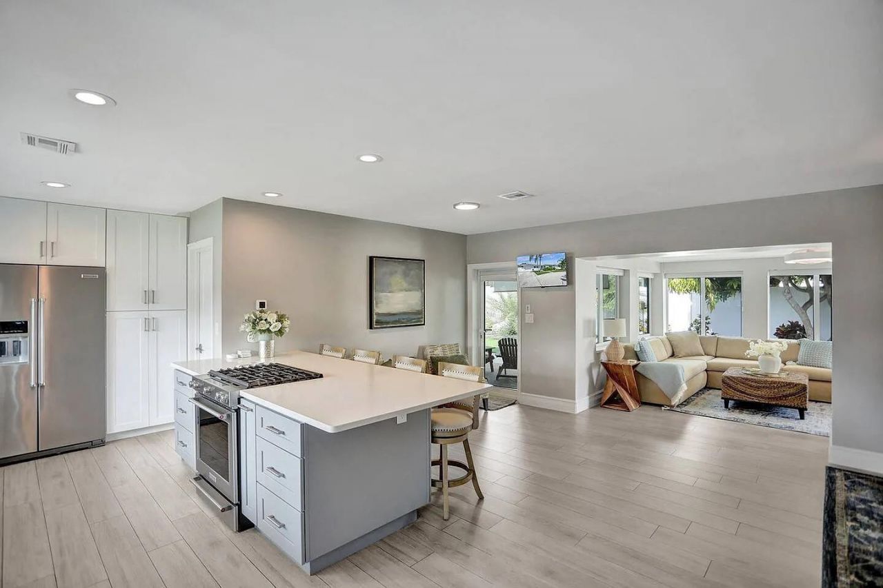 604 NE 25th Avenue, Pompano Beach, FL 33062 Photo