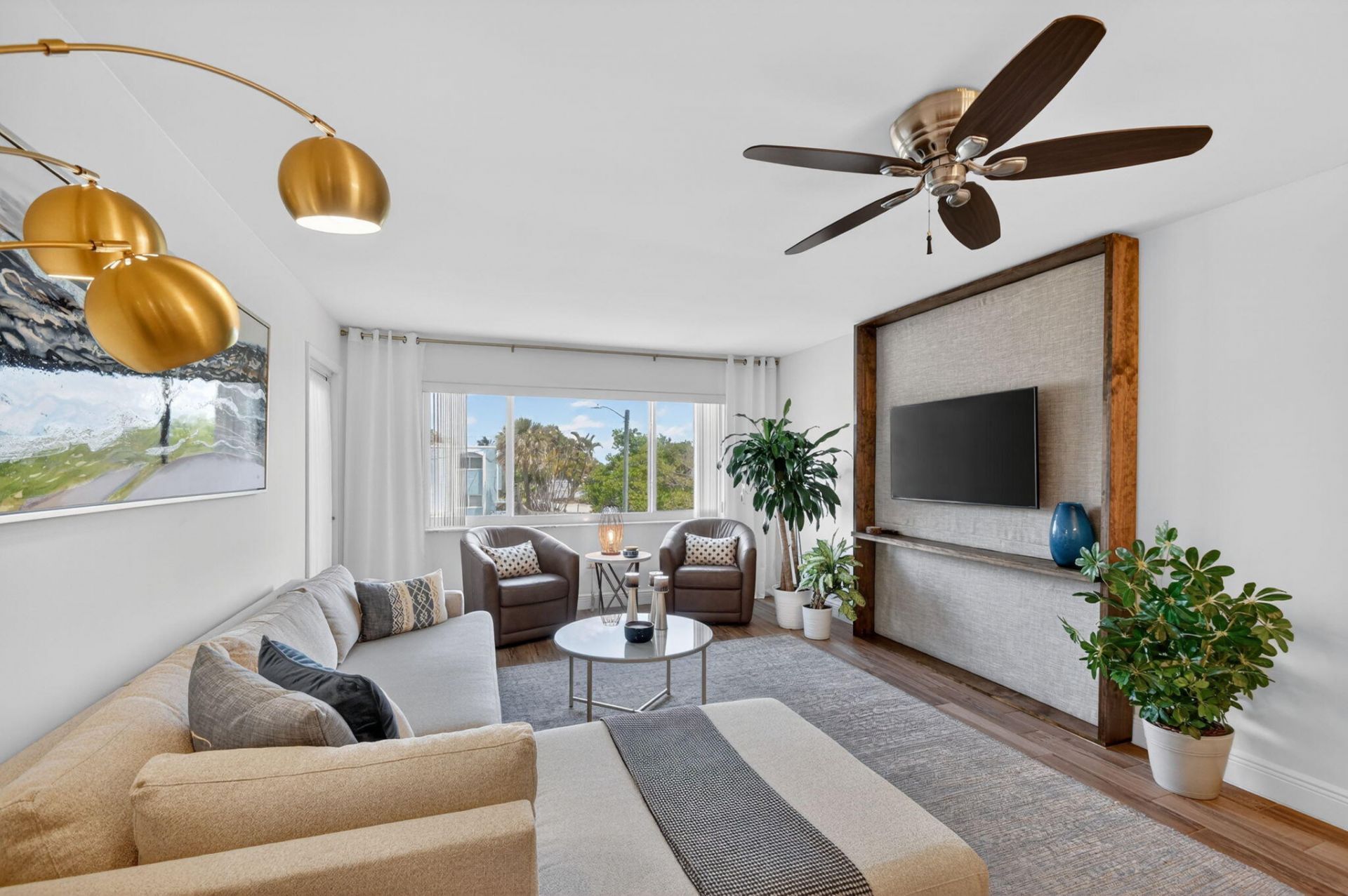 1502 S Lakeside Drive, Unit 214, Lake Worth Beach, FL 33460 Photo