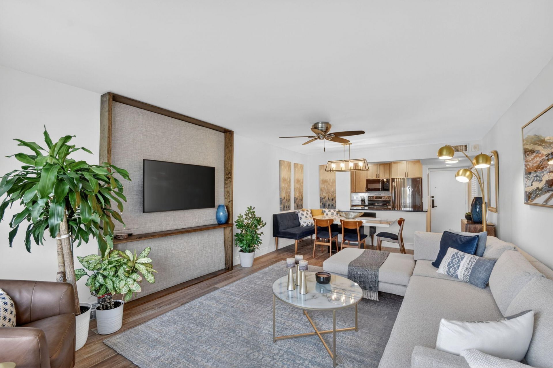 1502 S Lakeside Drive, Unit 214, Lake Worth Beach, FL 33460 Photo