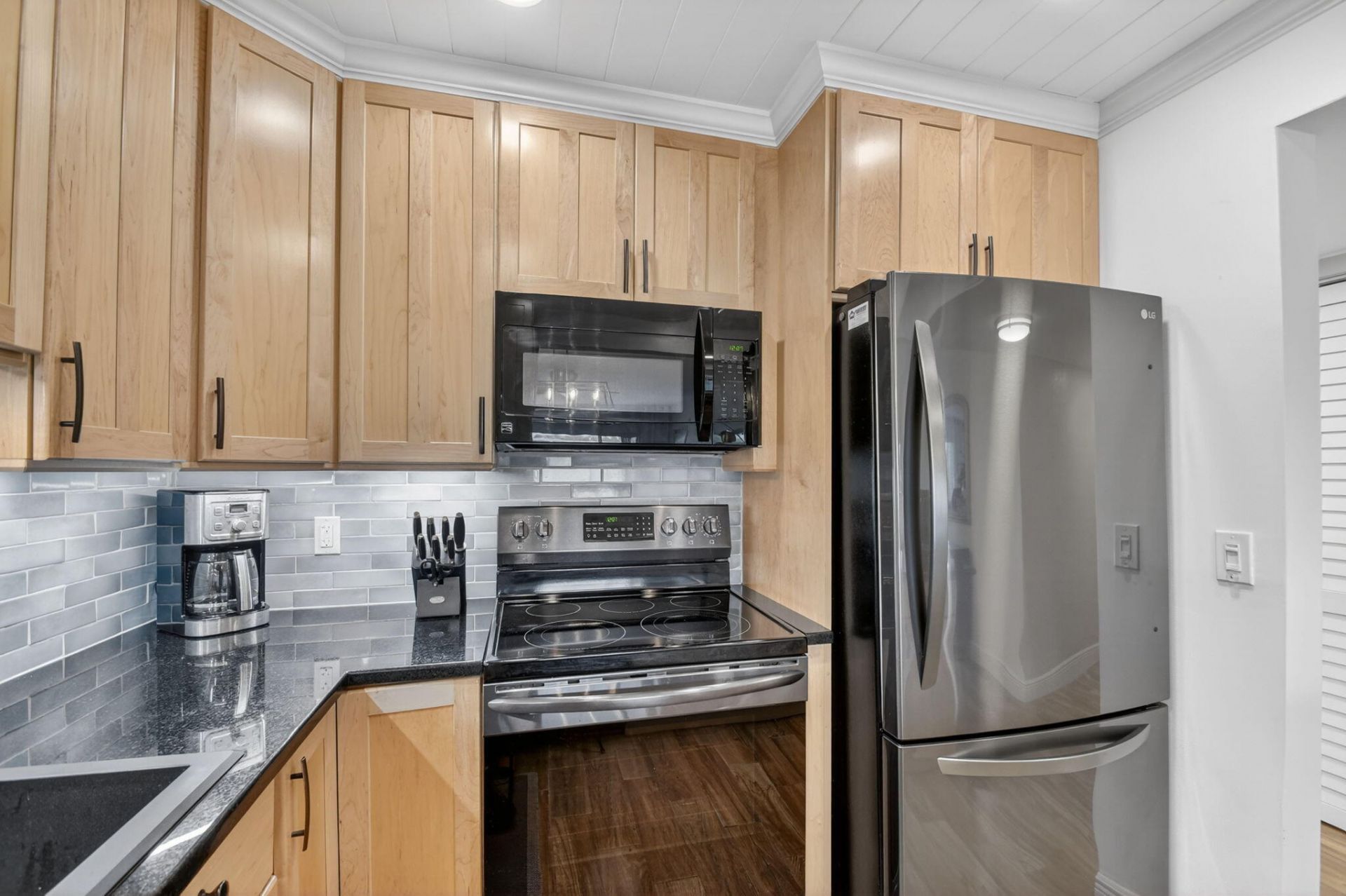1502 S Lakeside Drive, Unit 214, Lake Worth Beach, FL 33460 Photo