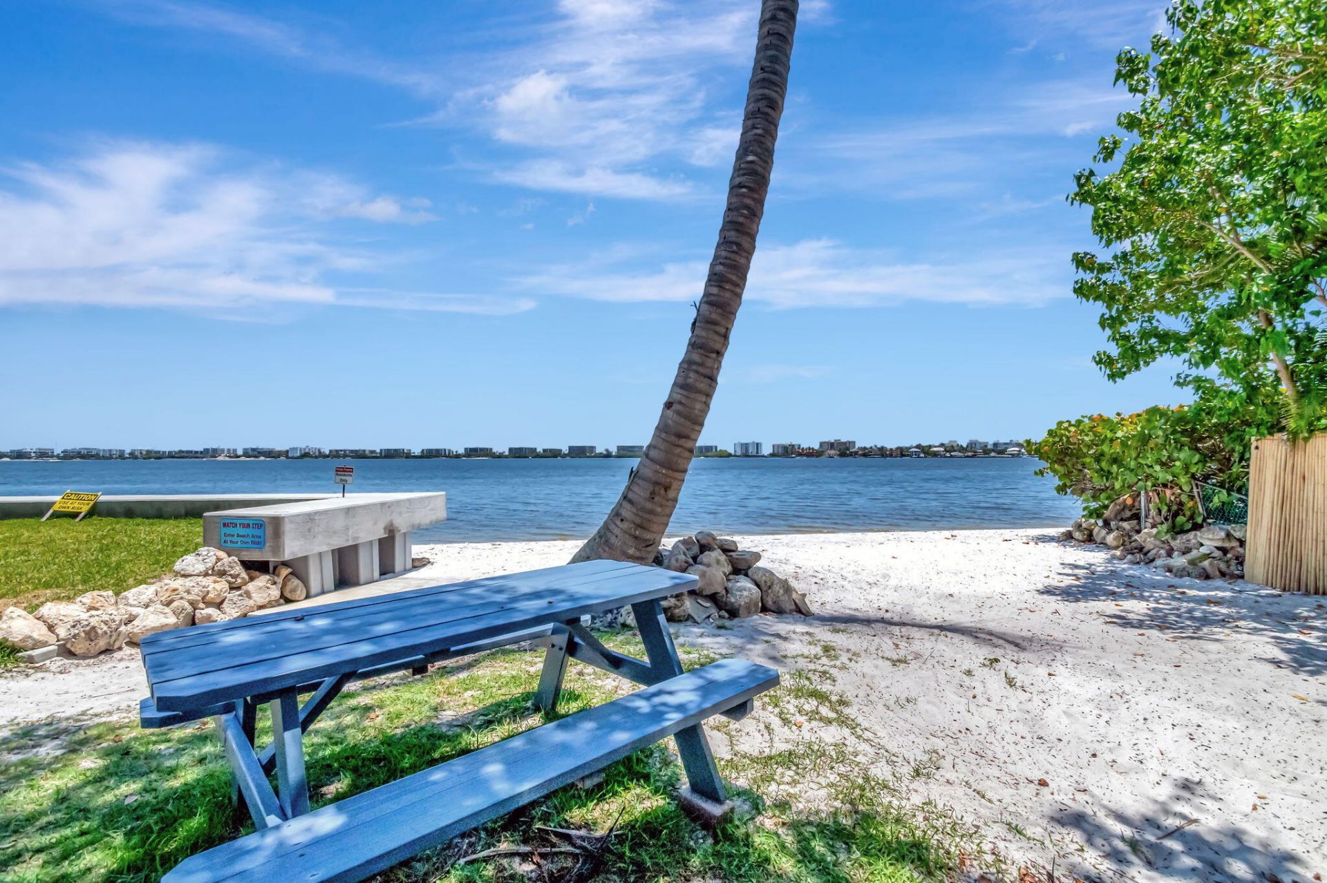 1502 S Lakeside Drive, Unit 214, Lake Worth Beach, FL 33460 Photo