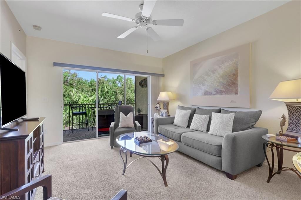 9175 Celeste Dr, Unit 303, Naples, FL 34113 Photo