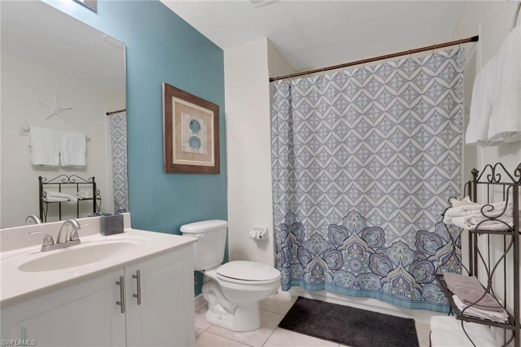 9175 Celeste Dr, Unit 303, Naples, FL 34113 Photo